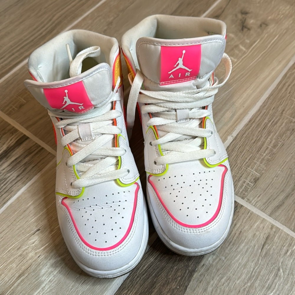 Jordan’s mid